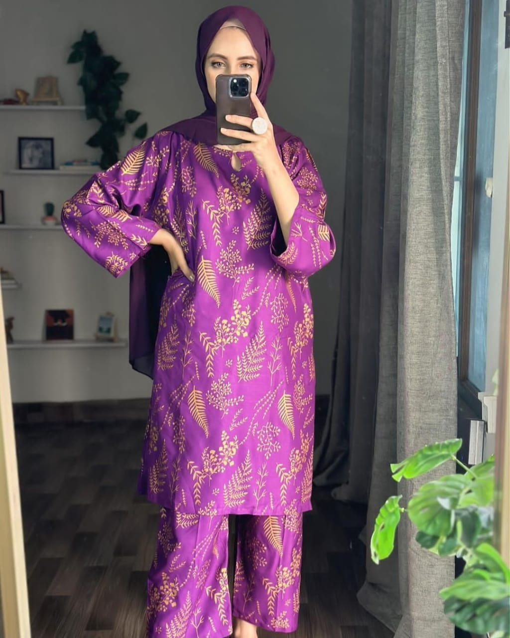 Floral Leaf Print
